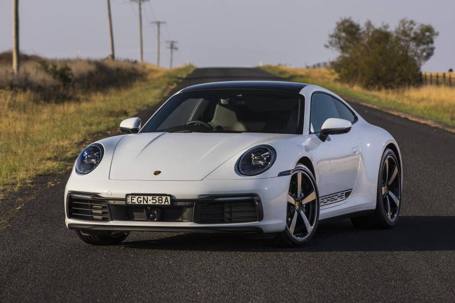  Porsche 911 Carrera (992) 2020 года  (AU) (фото 18 из 40)